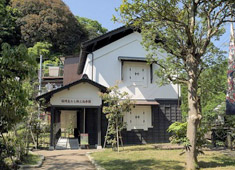 城崎麦わら細工伝承館